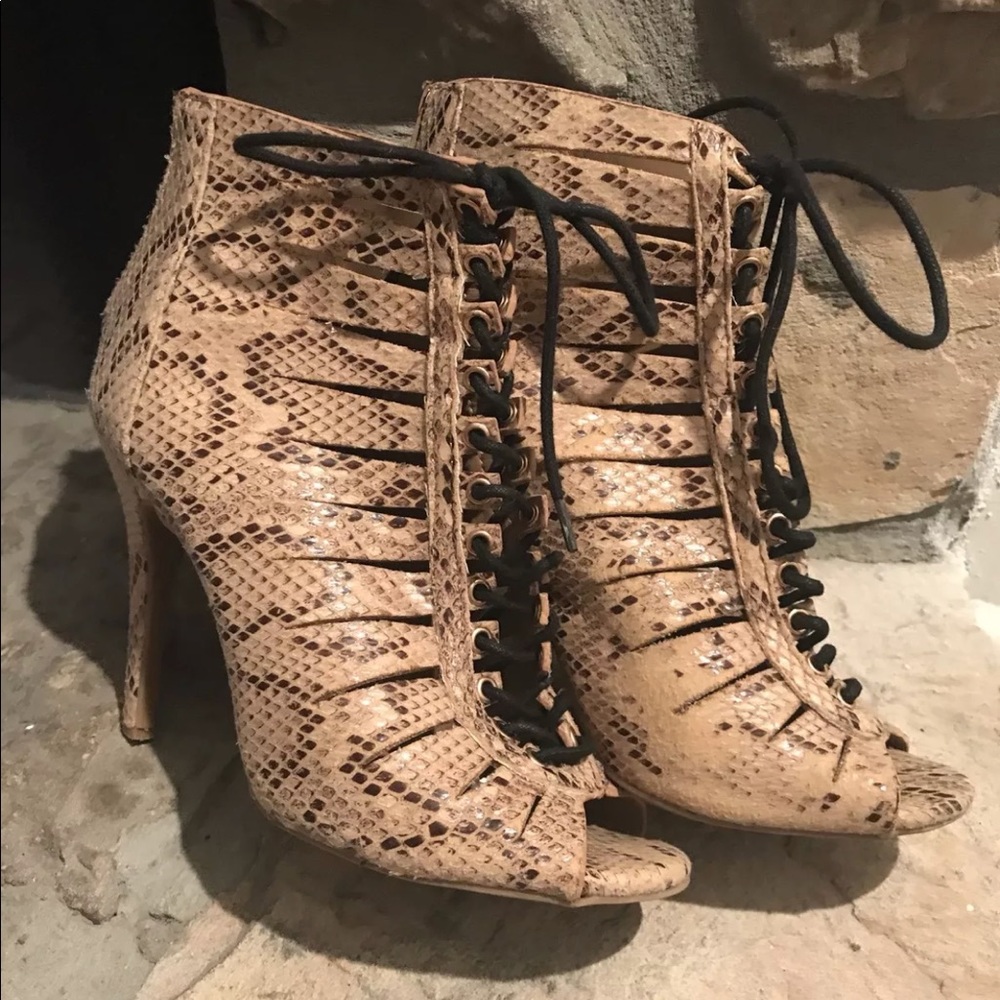 Faux Snakeskin Open Toe Lace Up Ankle Booties 7.5